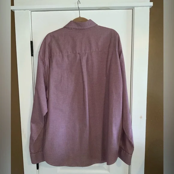 Men’s Izod Red & White micro-check print button-down shirt - Picture 3 of 4